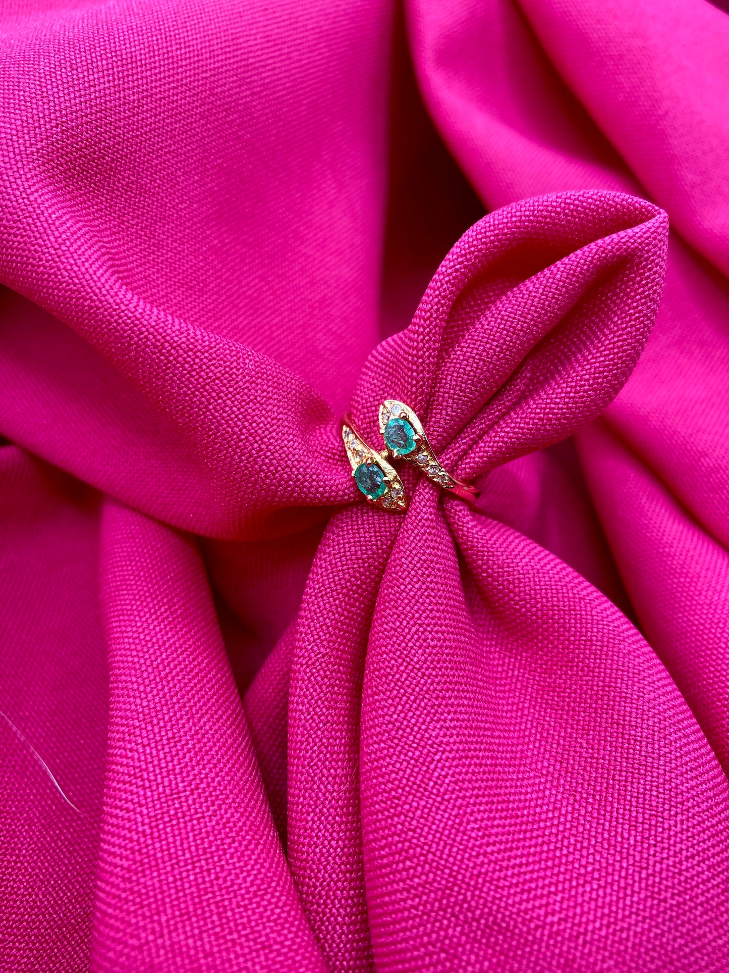 Hug ring