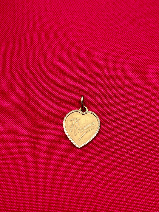 Je t’aime gold plated pendant
