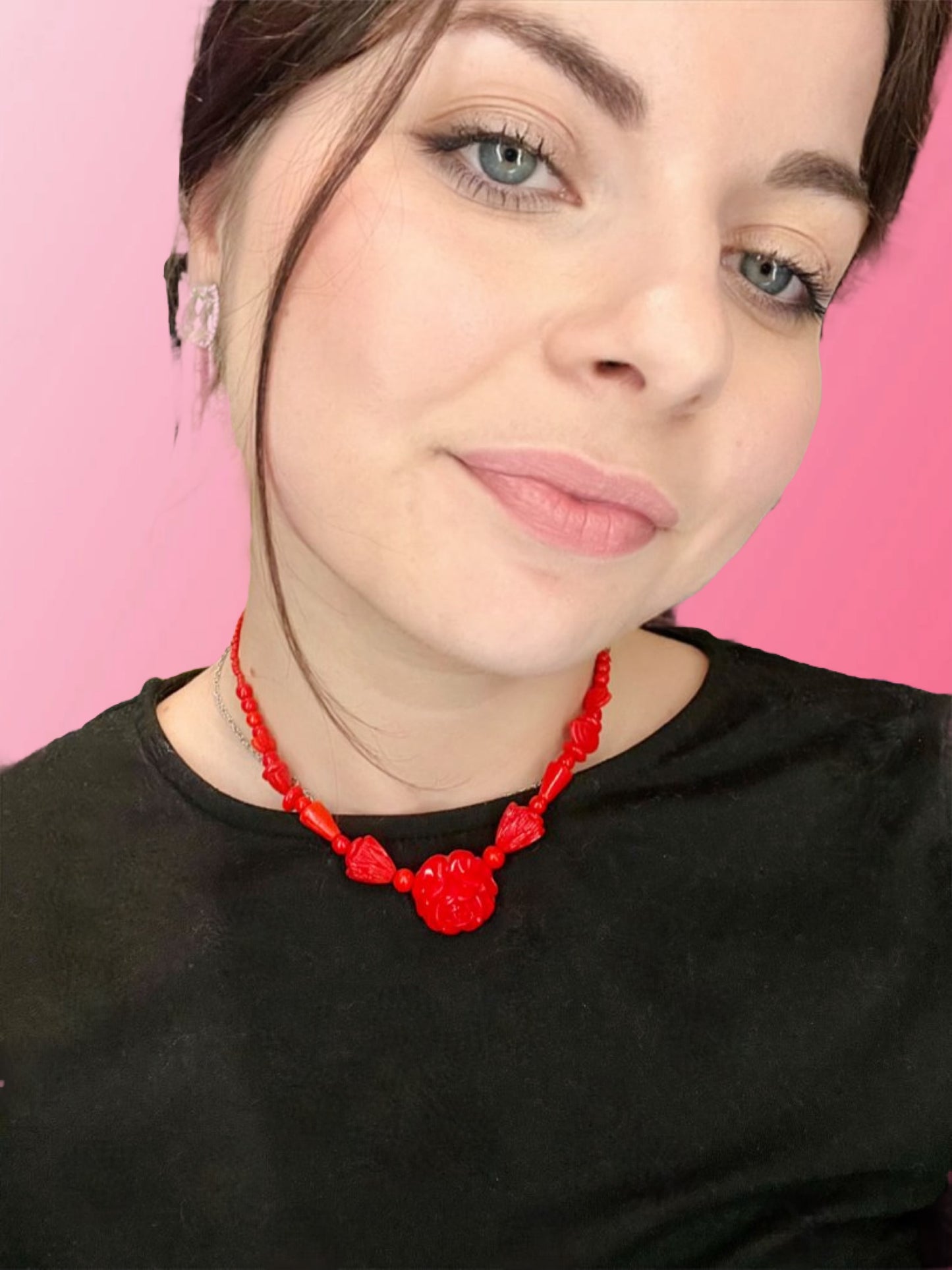 1950s red rose necklace