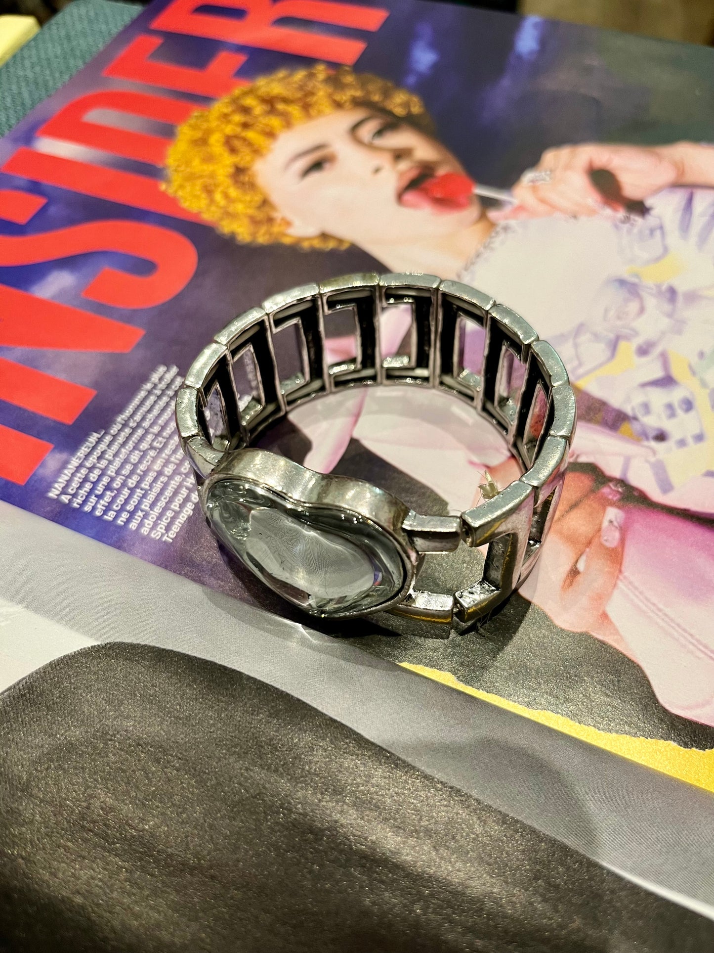 Oversize heart bracelet