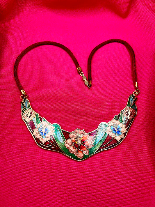 1940s necklace