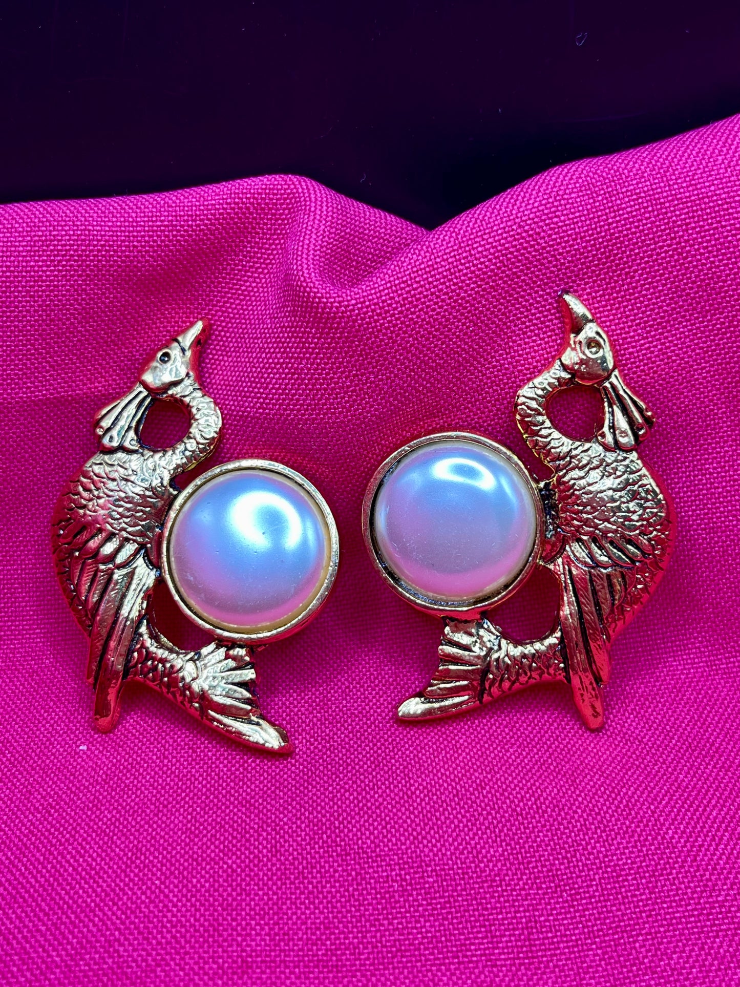 Peacock and Pearl clip