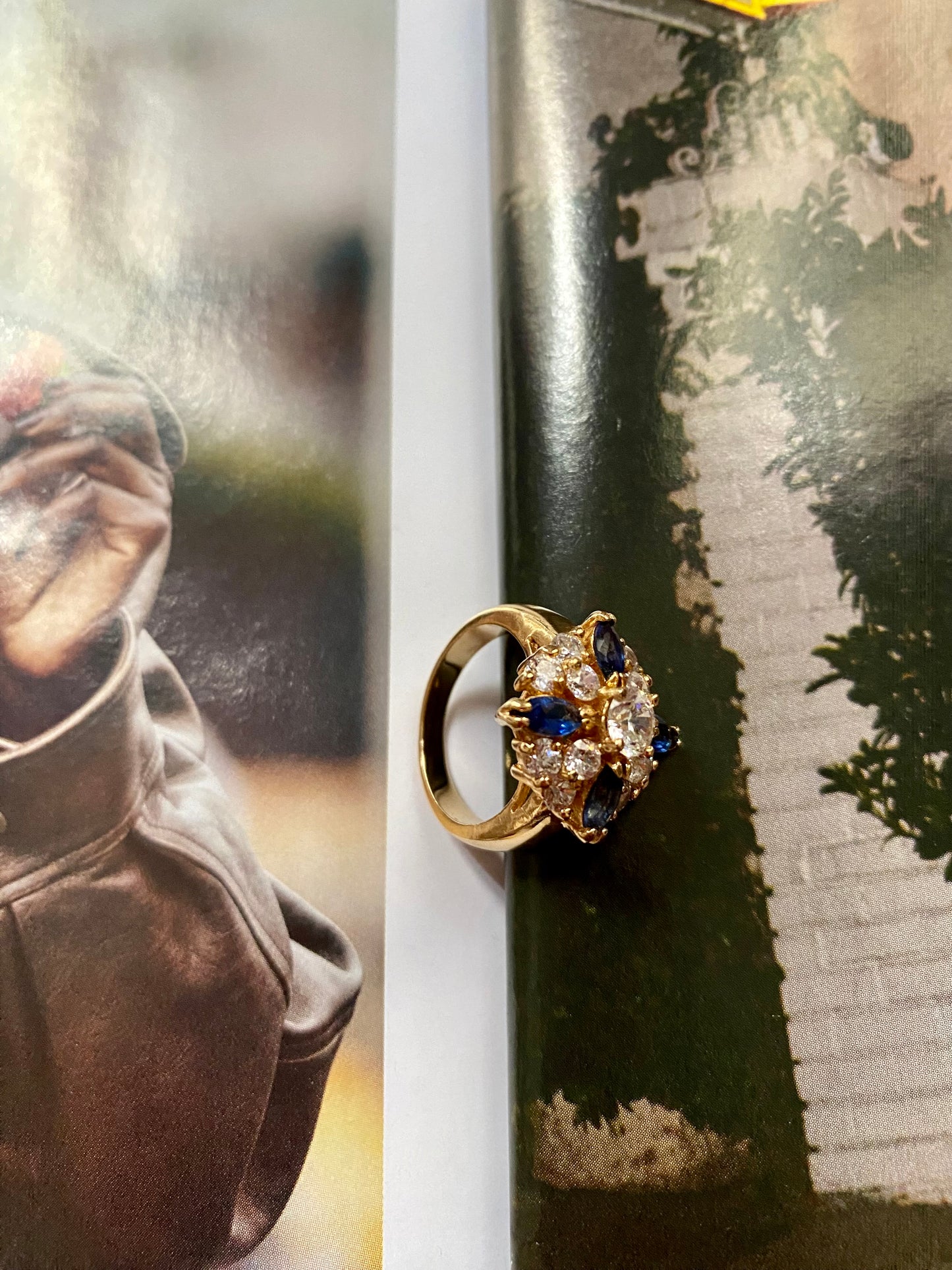Gold plated blue crystals ring