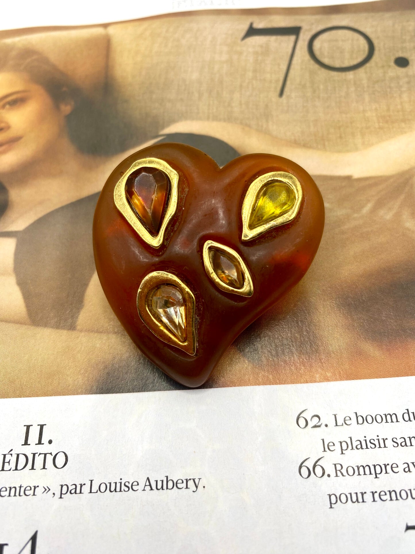 Resin brooch