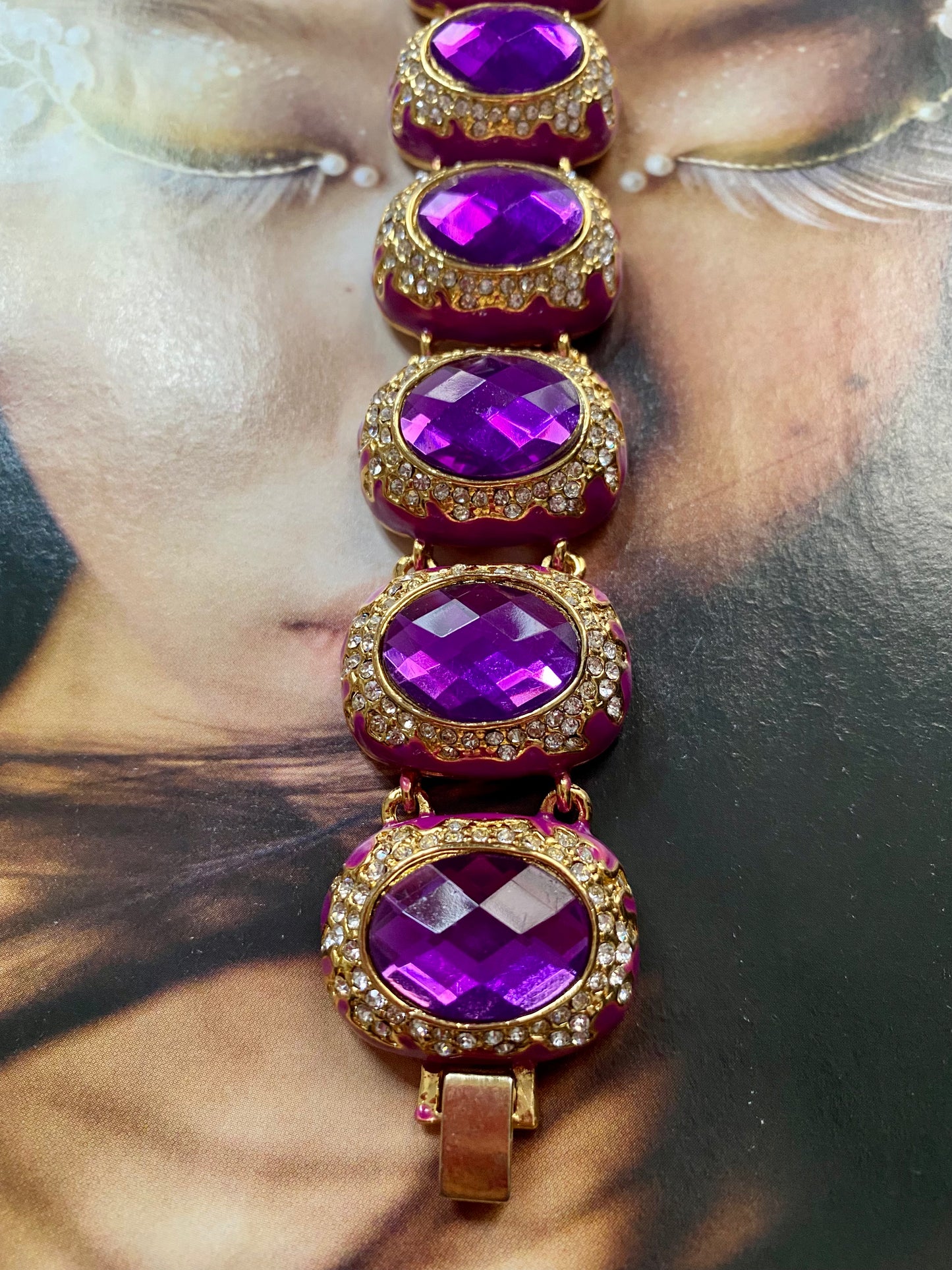 Maximalist bracelet