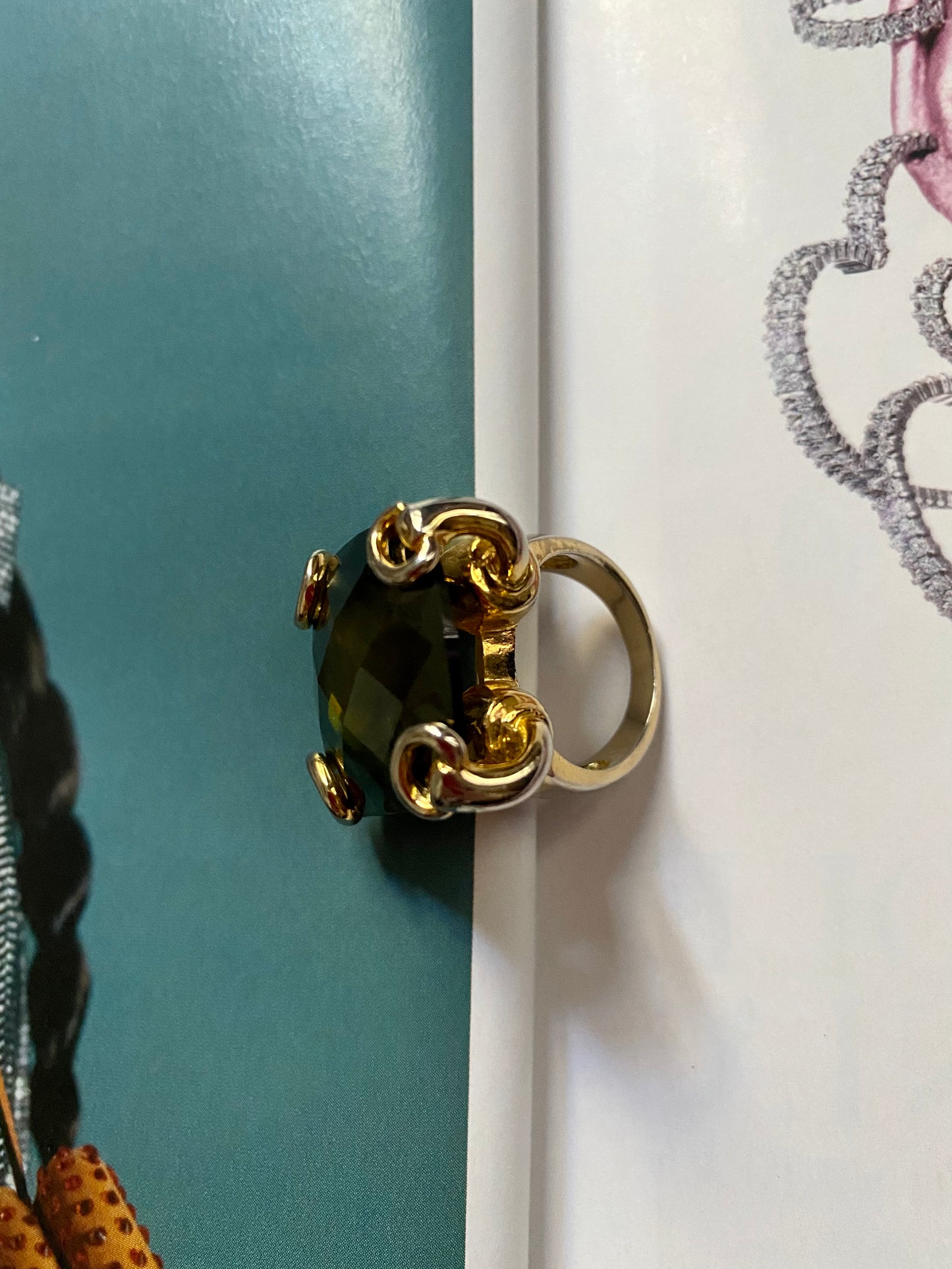 Green square ring