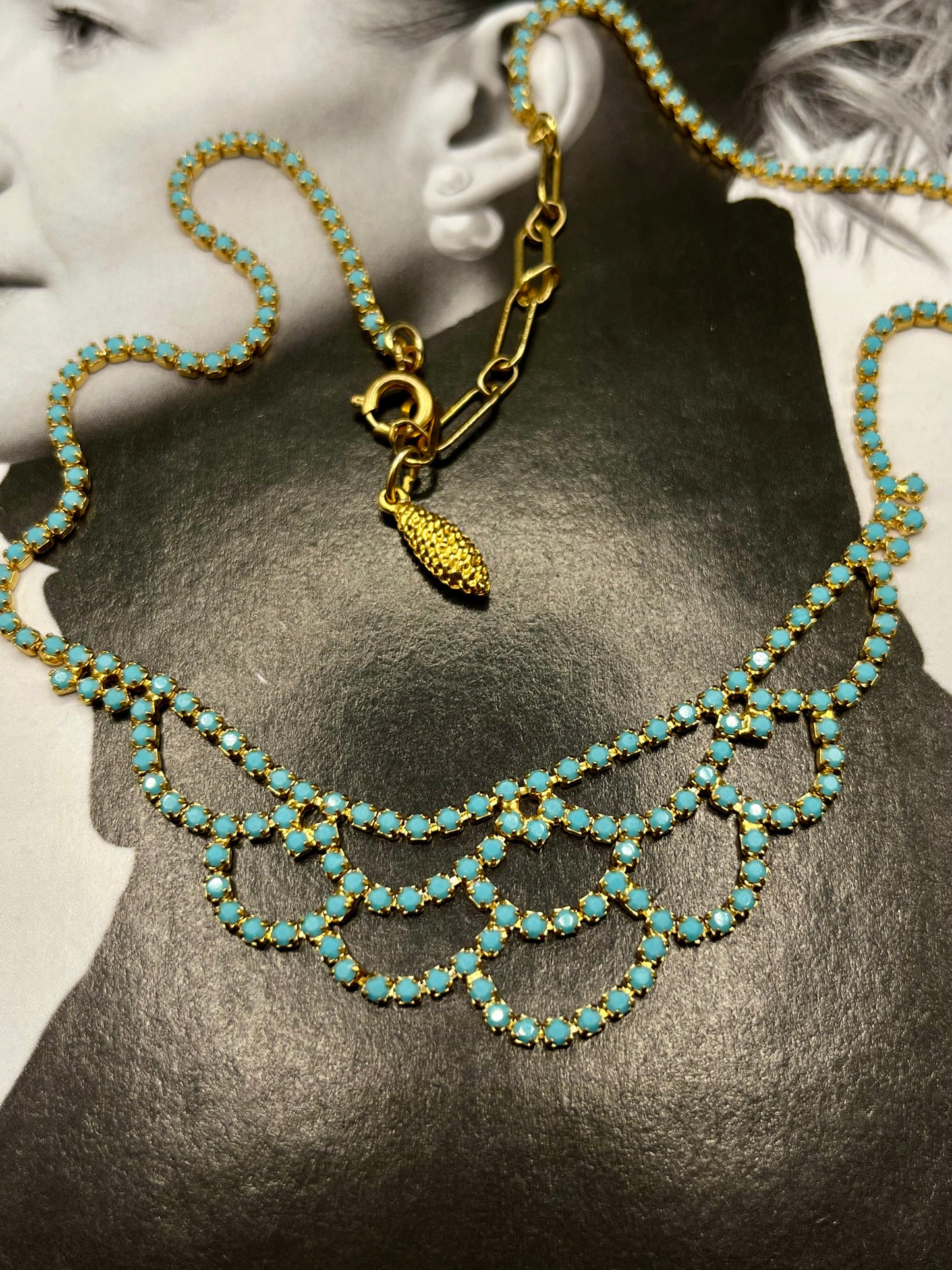 1920s turquoise necklace