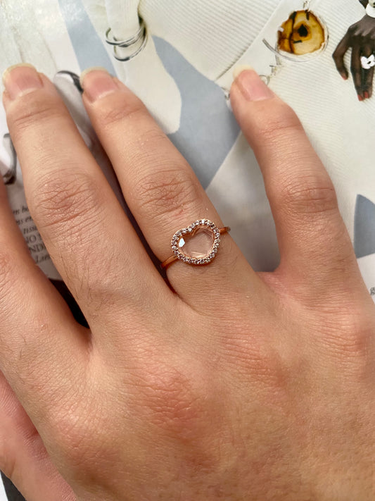 Pink quartz heart ring