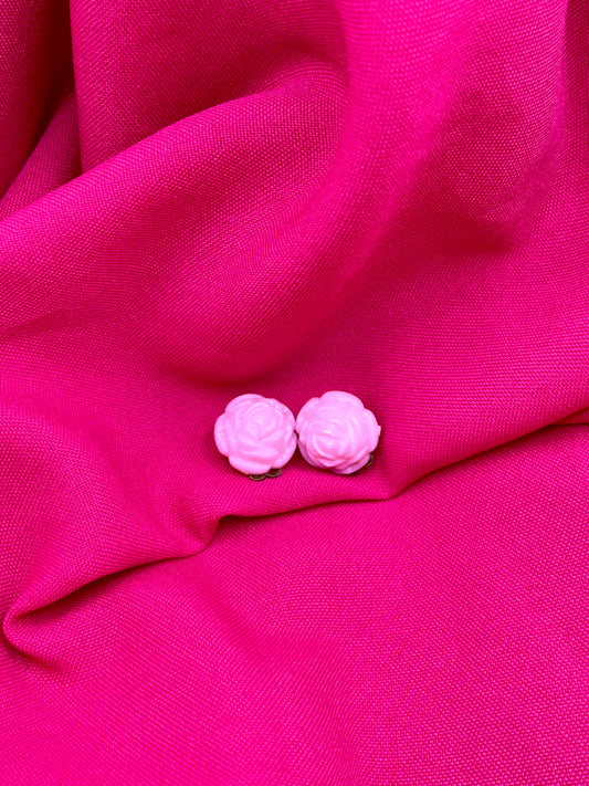 Mini pink rose clips