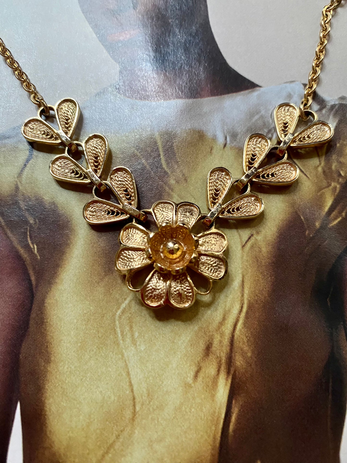 Flower gold plated necklace