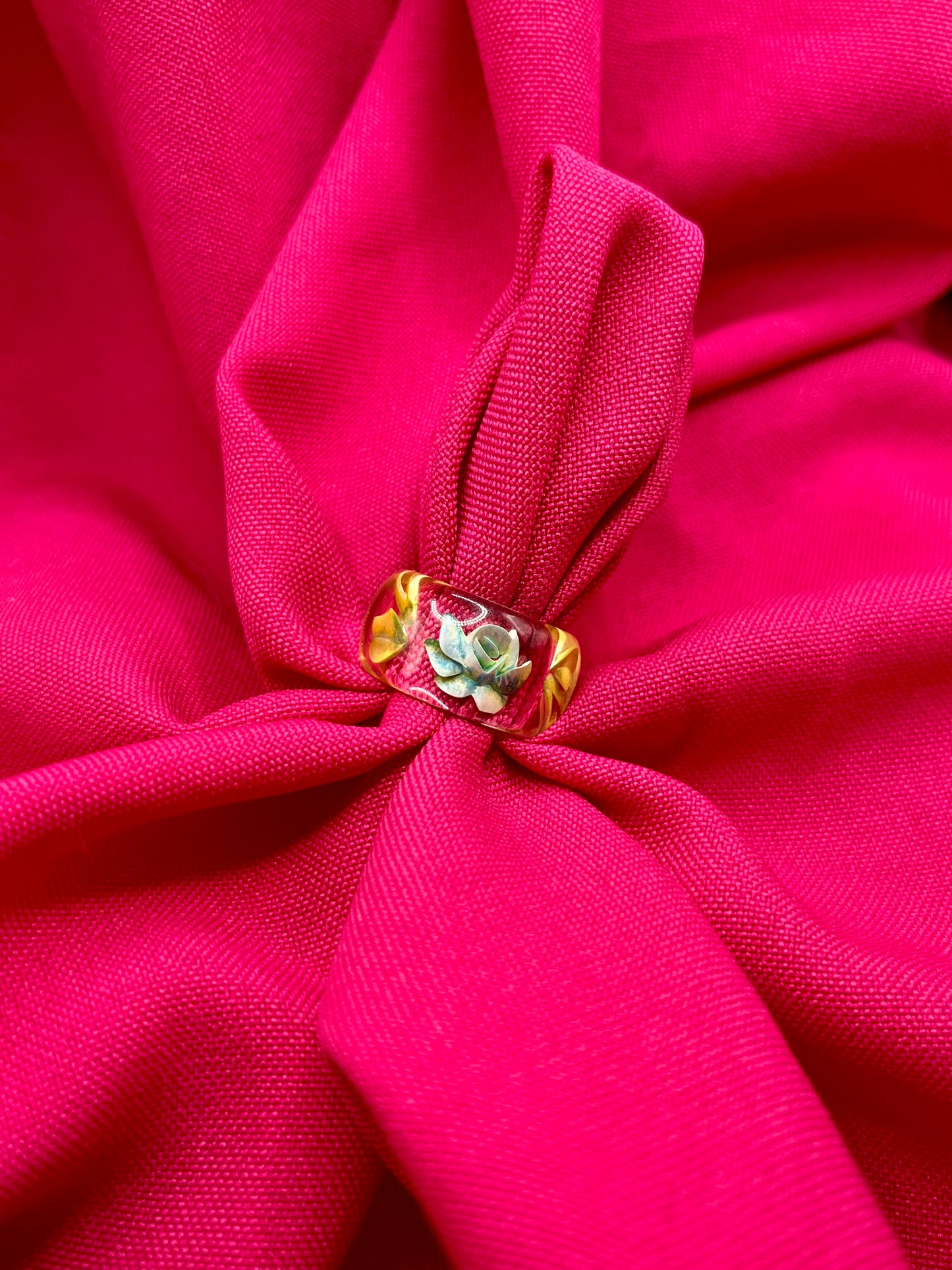 Blue rose ring