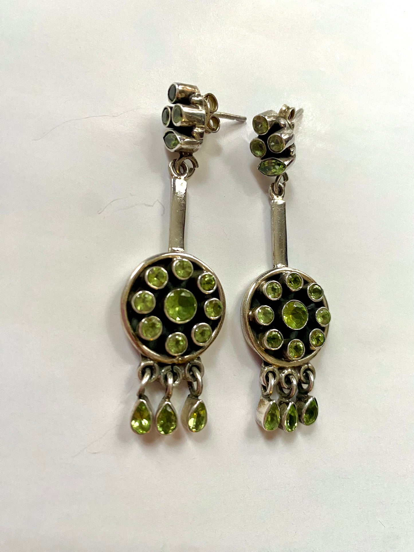 Silver 925 and peridot earrings