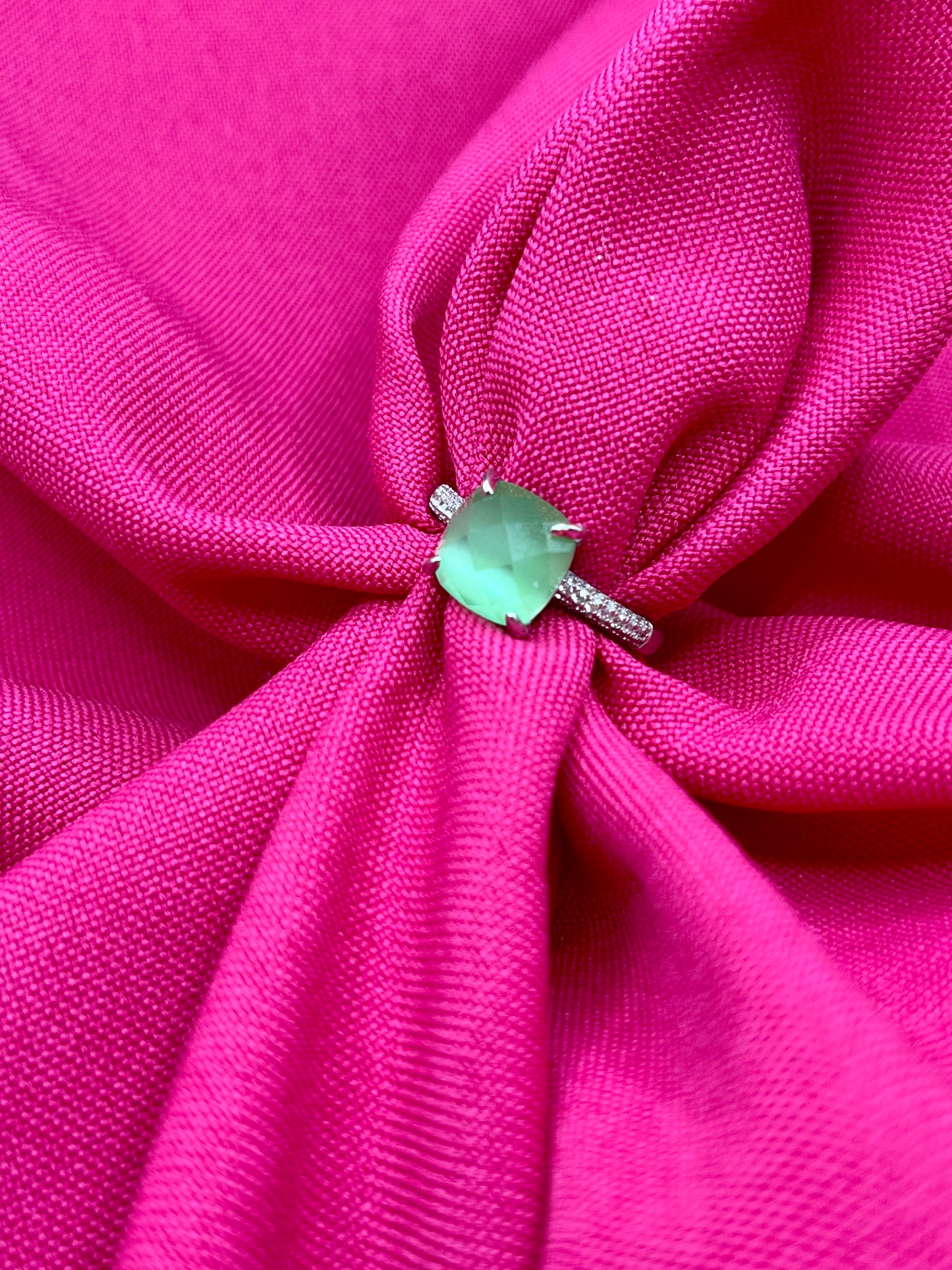 Green solitaire ring