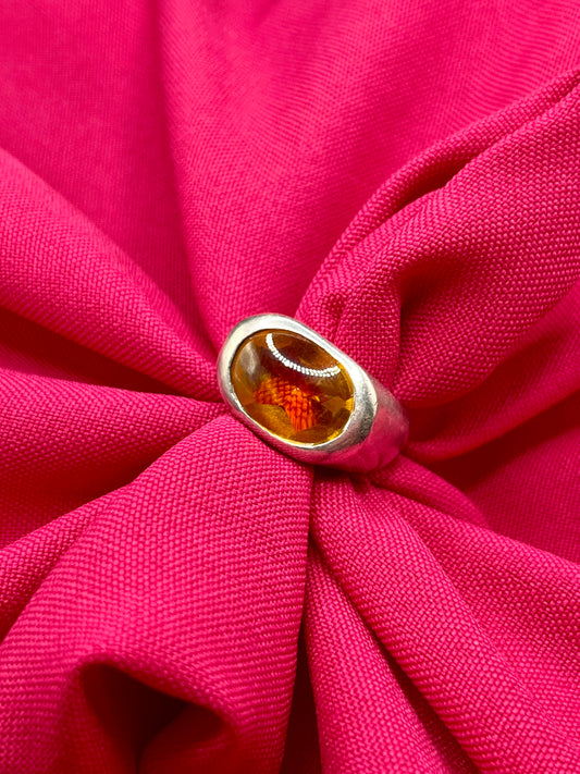 Signet orange ring