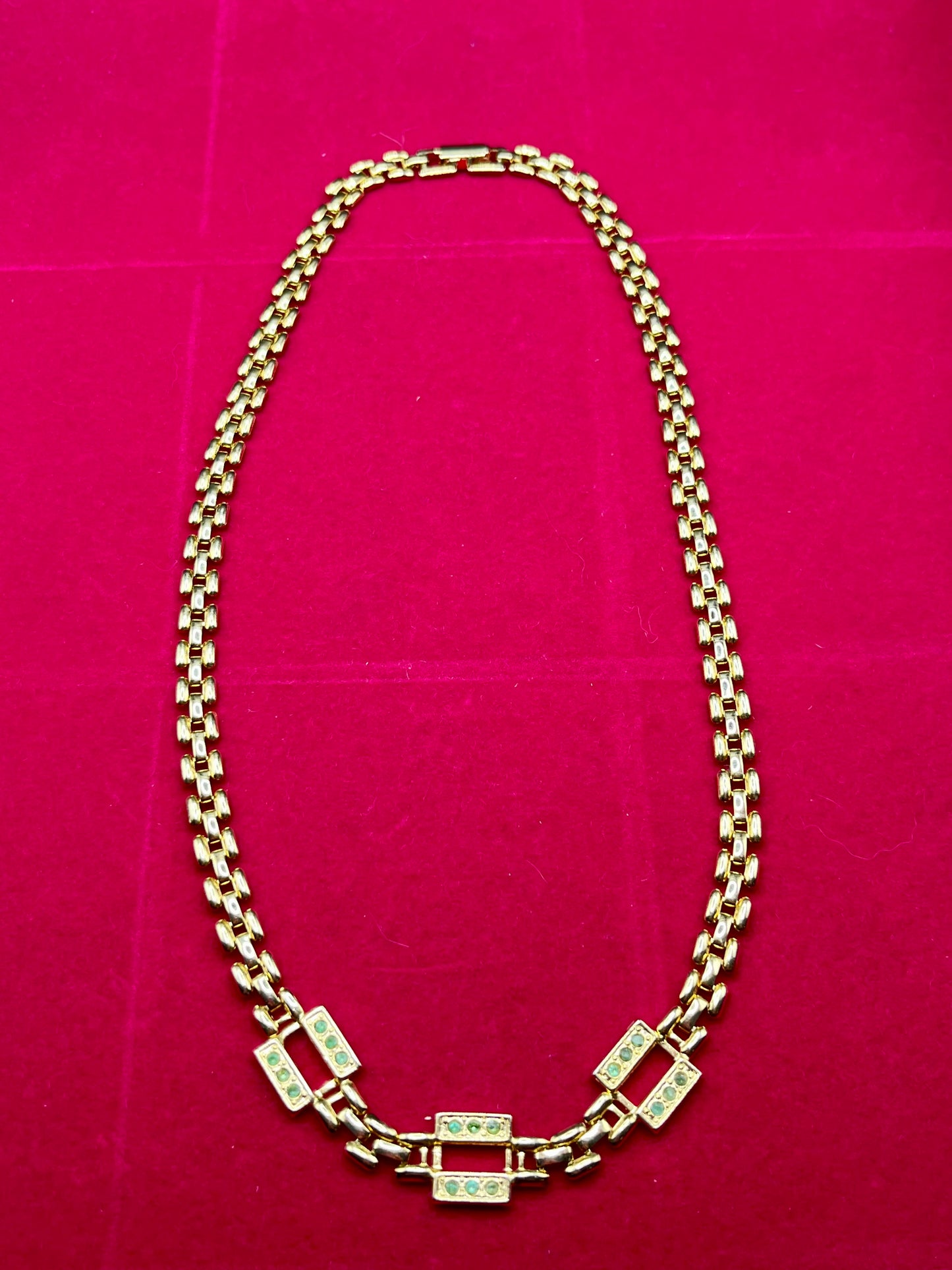 Light Green chain