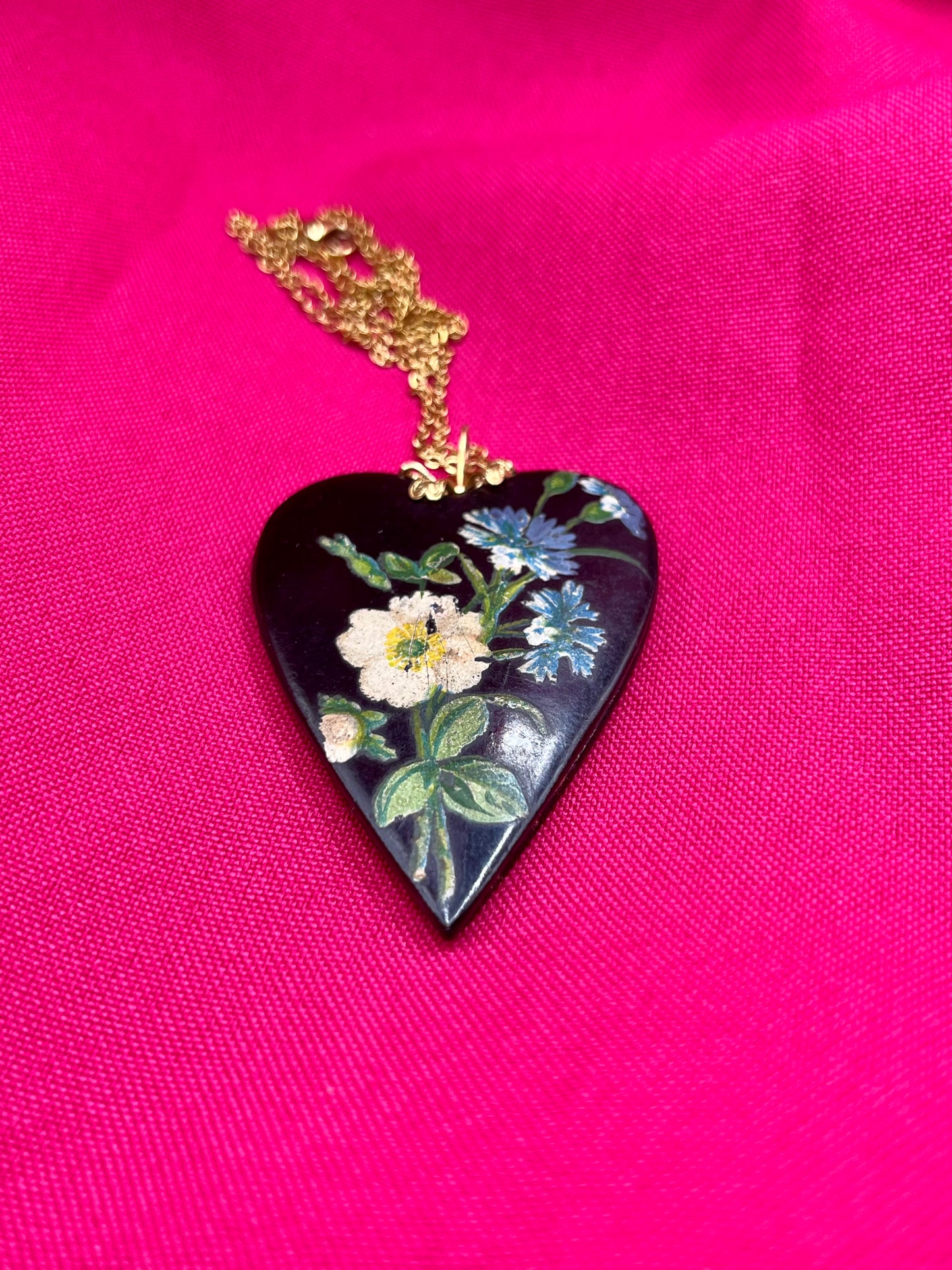 Wood painted necklace