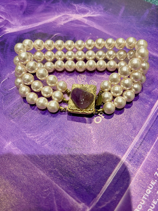 Pearls bracelet