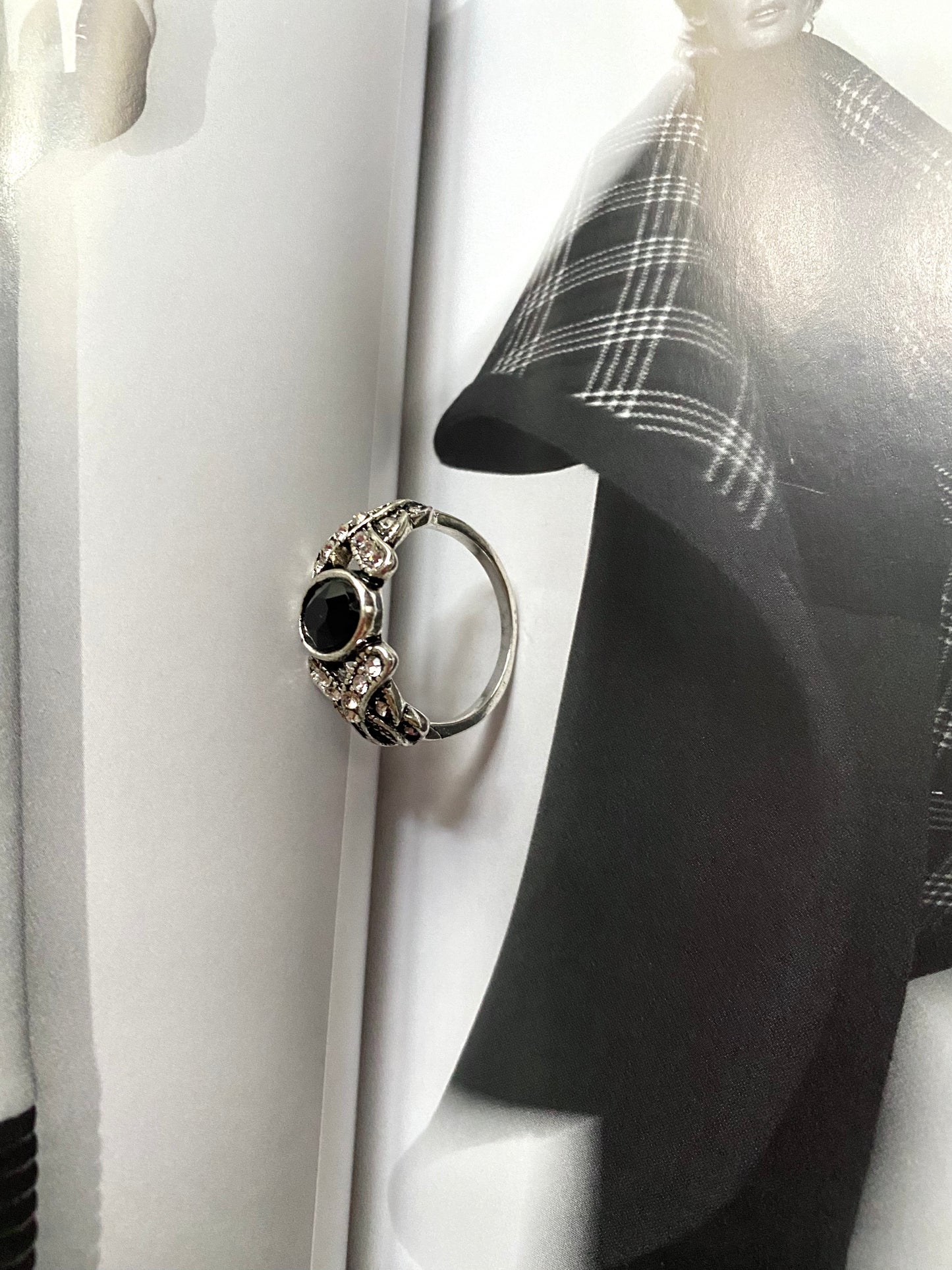 80’s onyx ring