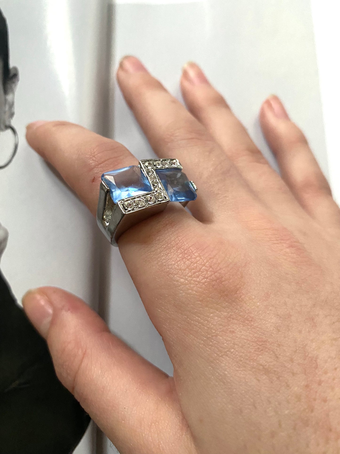 Blue square stones ring